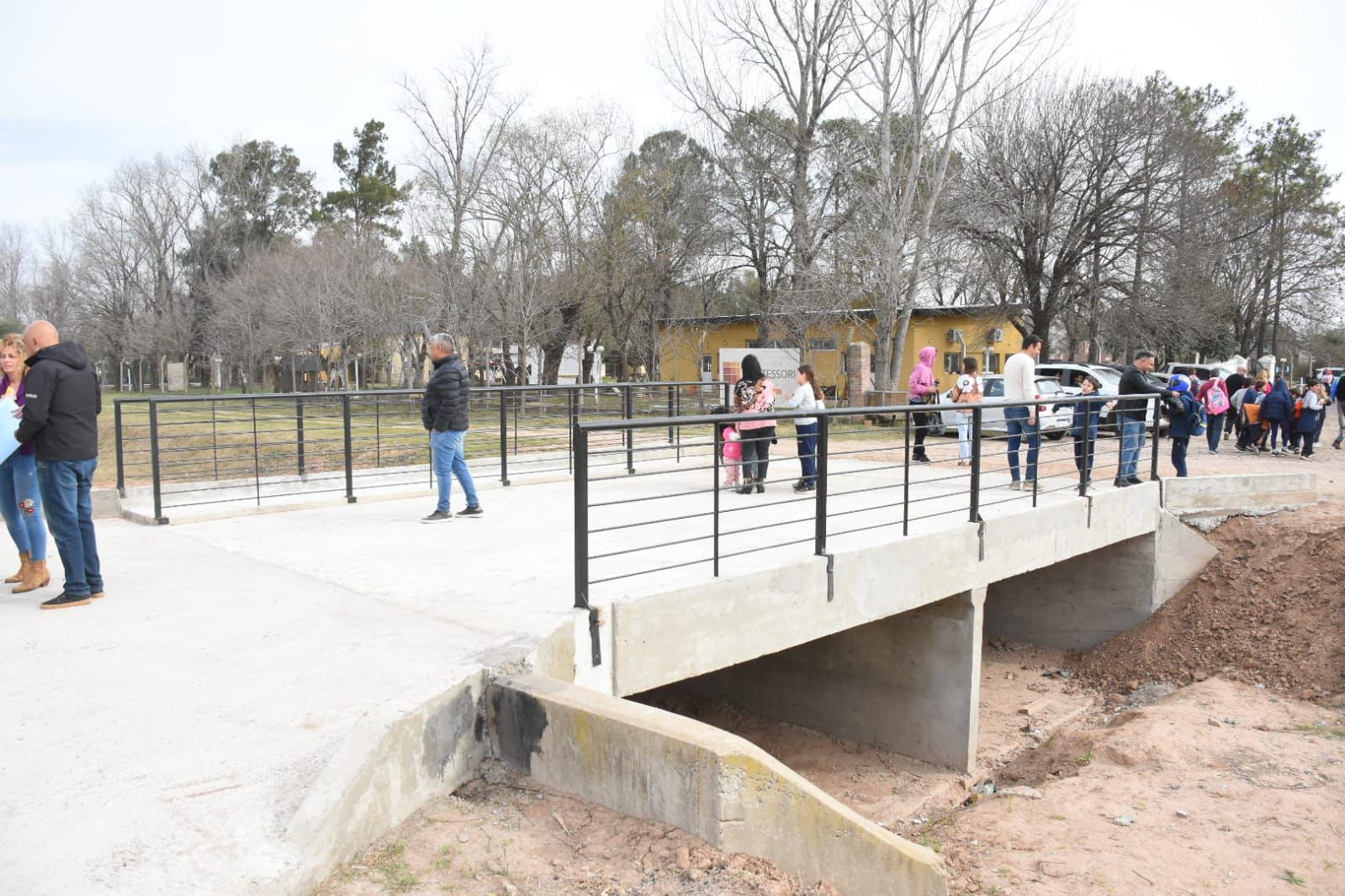 Inauguraron el nuevo puente en Barrio Don Mateo